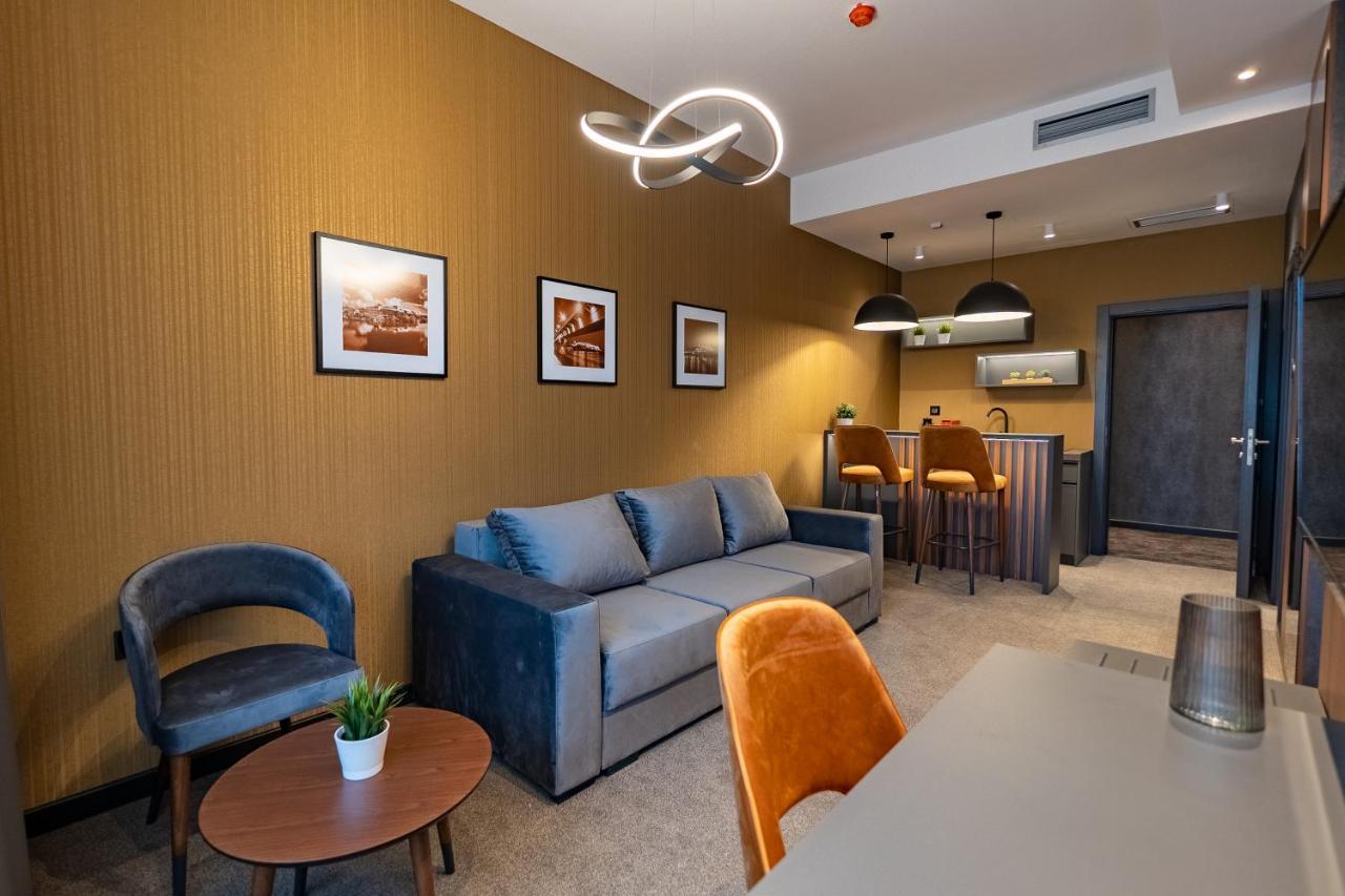 Hotel Element Novi Sad Bagian luar foto