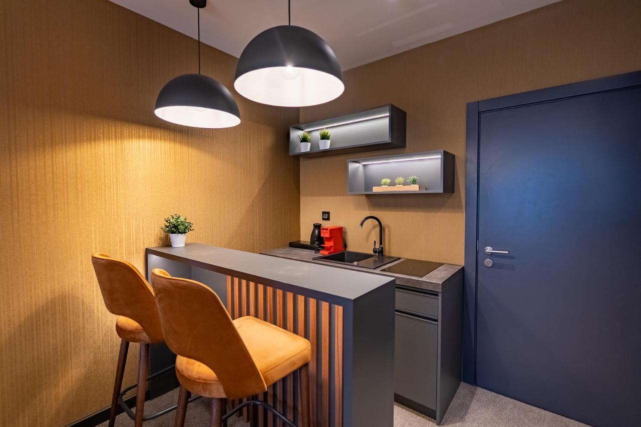 Hotel Element Novi Sad Bagian luar foto