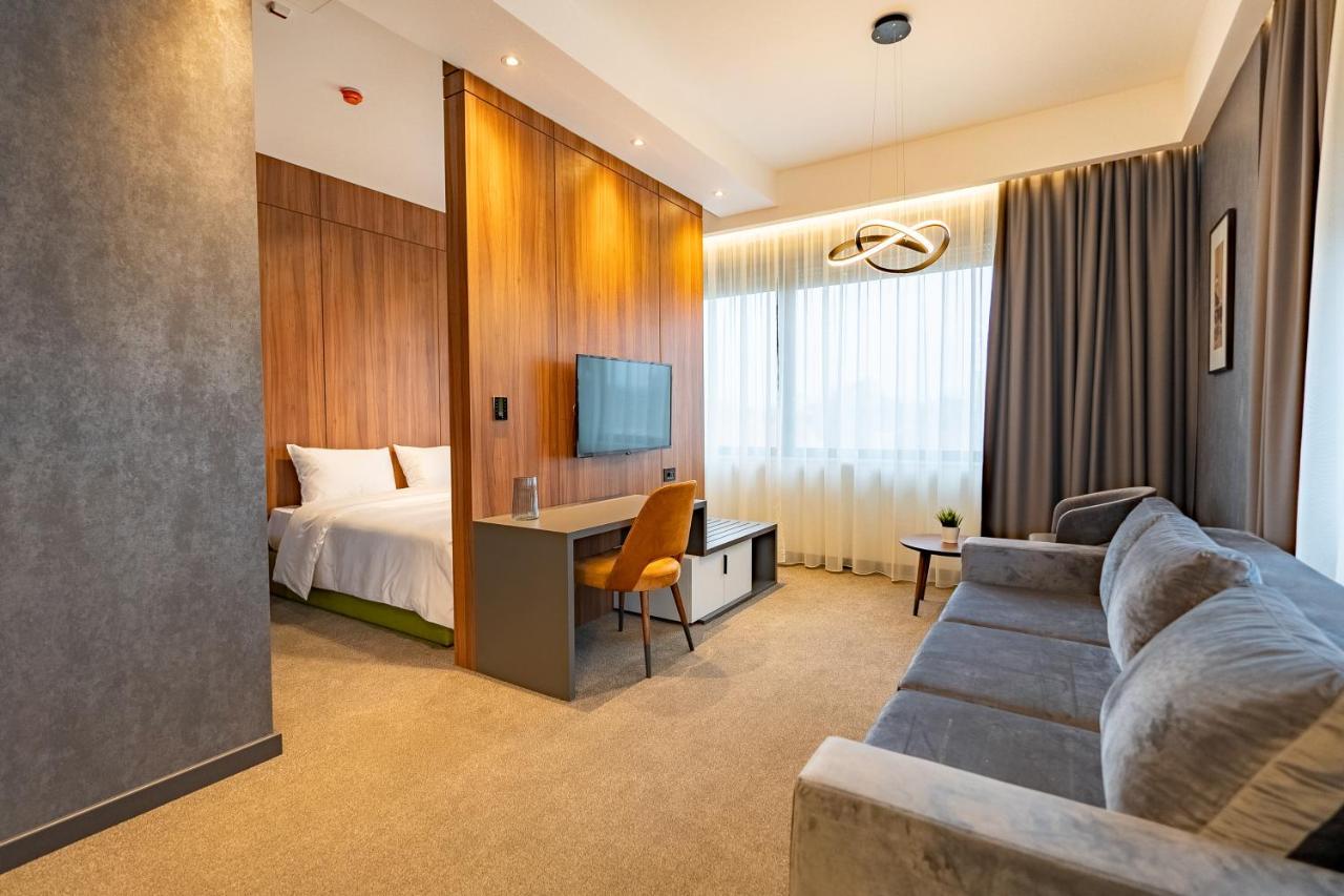 Hotel Element Novi Sad Bagian luar foto