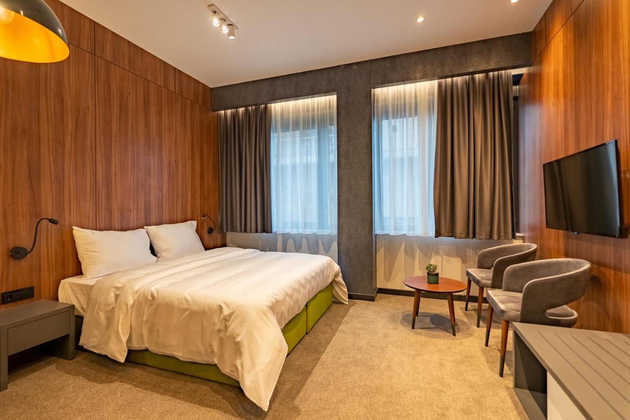 Hotel Element Novi Sad Bagian luar foto
